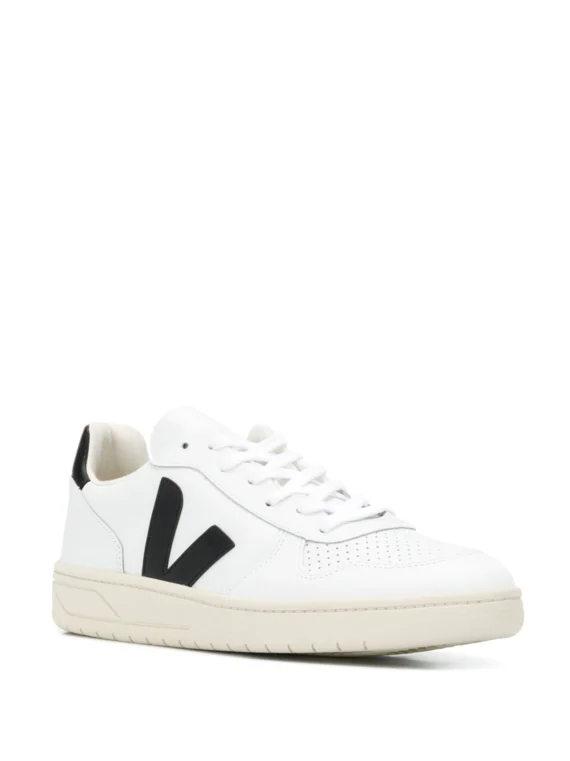 נעלי וג'ה - VEJA SHOES Black White