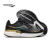 נעלי סאקוני - Saucony Triumph Black White