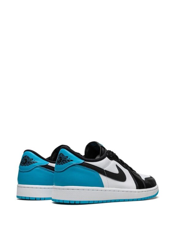 נייק ג'ורדן -NIKE AIR JORDAN 1 LOW - White/black/blue