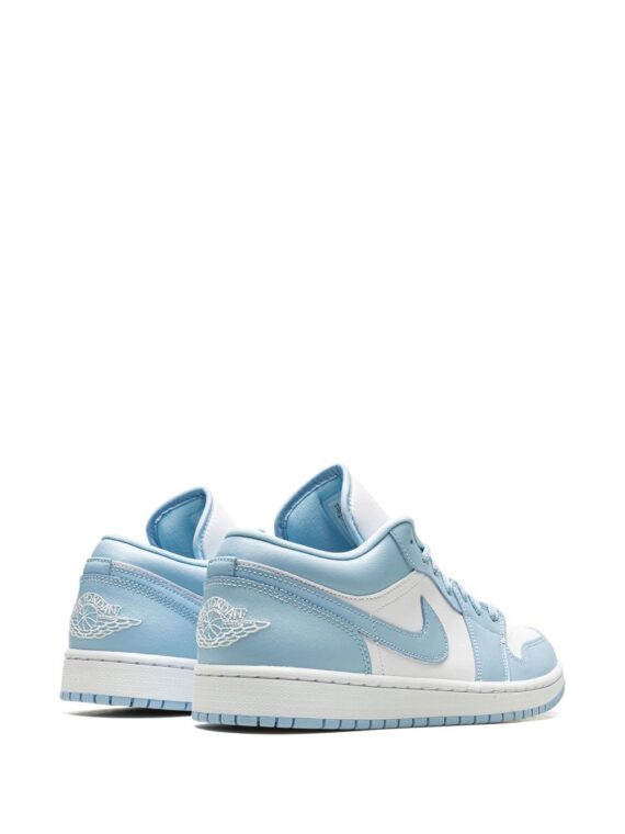 נייק ג'ורדן -NIKE AIR JORDAN 1 LOW - Ice blue/white