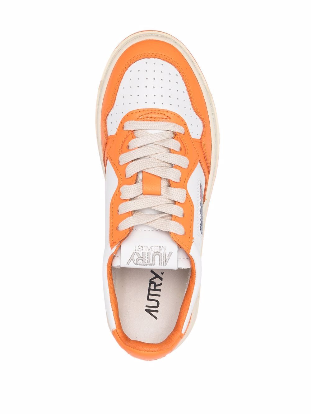 סניקרס - AUTRY Medalist Sneakers ange/white – תמונה 4