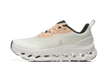 נעלי און קלאוד Cloud ON RUNNING OFF WHITE