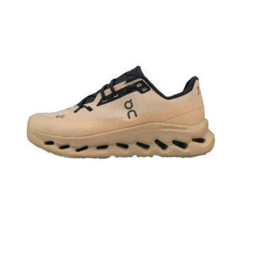 נעלי און קלאוד Cloud ON RUNNING SAND