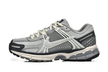 נעלי נייק-Nike Air Zoom Vomero 5 DARK GRAY SILVER