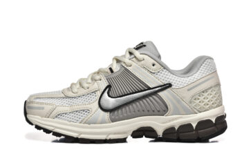 נעלי נייק-Nike Air Zoom Vomero 5 SILVER GRAY