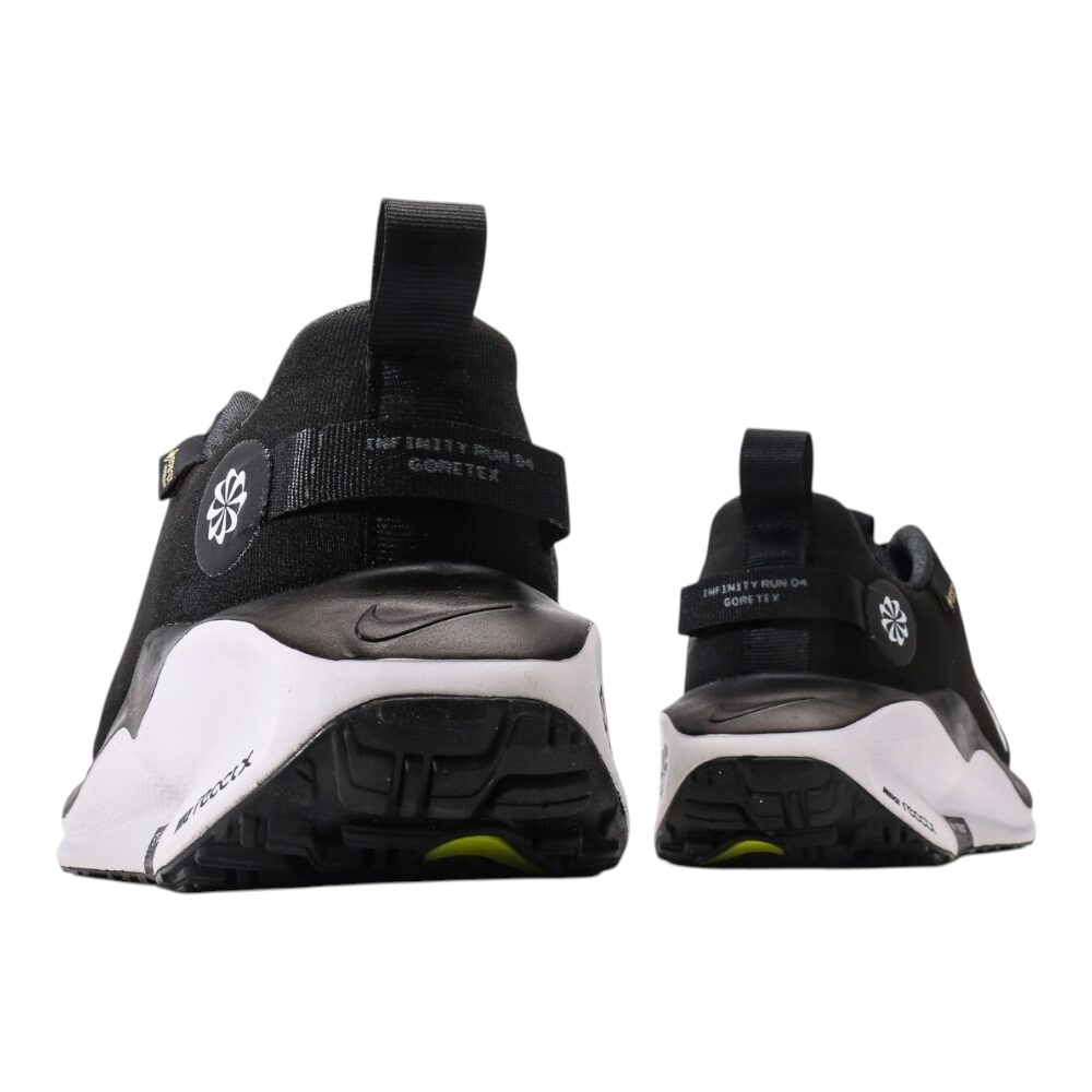 נעלי נייק- Nike Infinity RN 4 GORE-TEX Black White Run – תמונה 4
