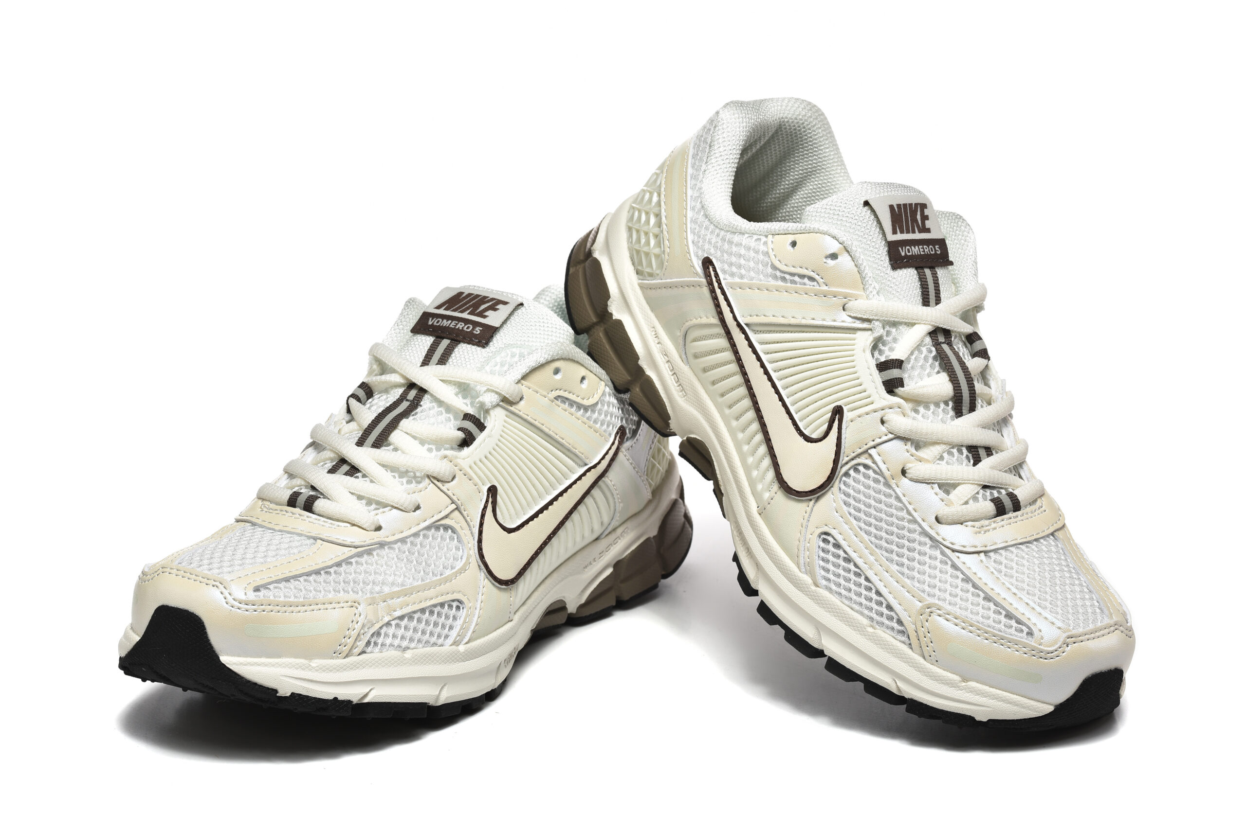 נעלי נייק-Nike Air Zoom Vomero 5 SILVER – תמונה 5