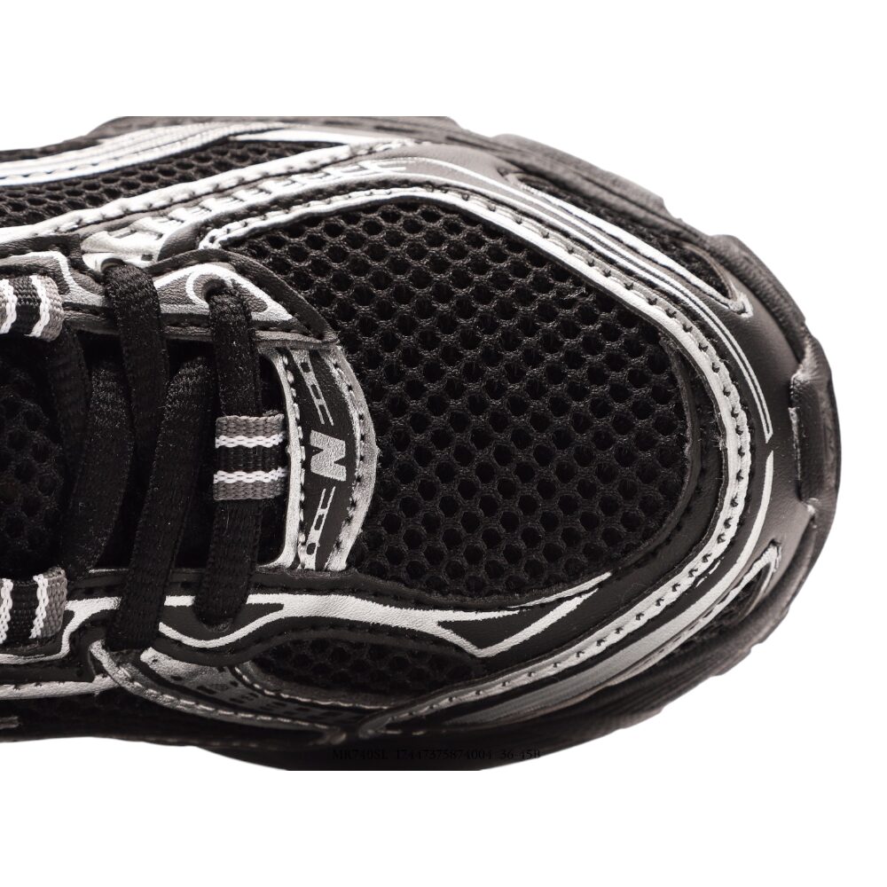 ניו באלאנס-New Balance 740 Black Gray mix soft – תמונה 5