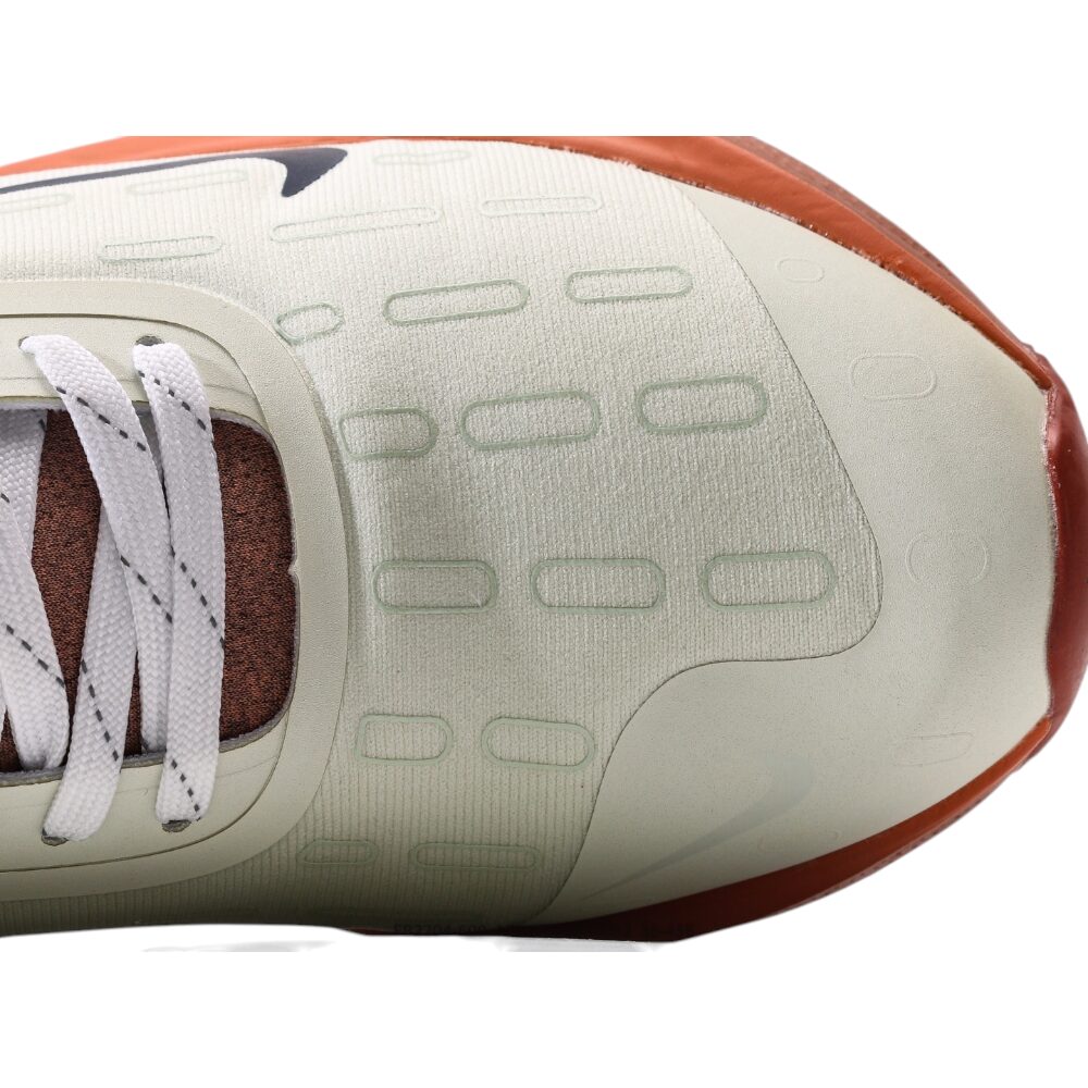 נעלי נייק- Nike Infinity RN 4 GORE-TEX Off White ange Run – תמונה 7