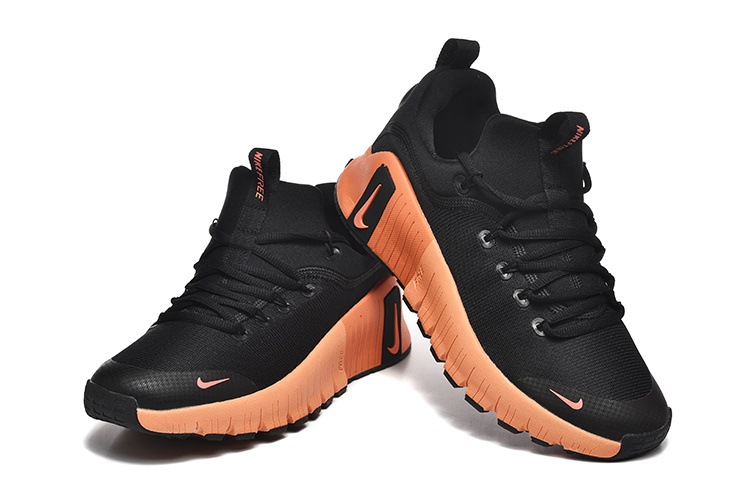 נעלי נייק-Nike Free Metcon 6 Black soft – תמונה 3